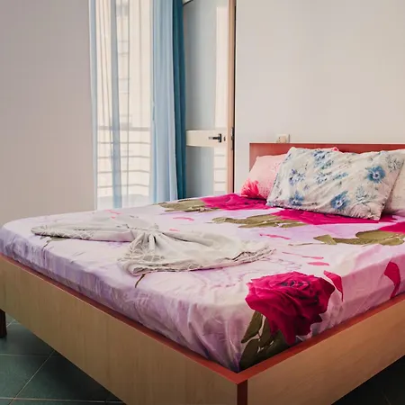 Beni Te Pallati Blumare Apartment *